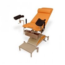 Ginekoloģiskais krēsls BTL-1500 ar 1 motoru